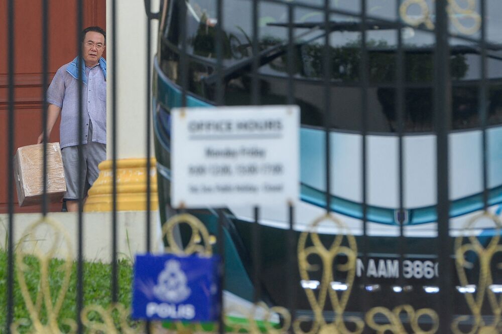 Malaysia Expels North Korean Diplomats After Pyongyang Ends Ties Bloomberg