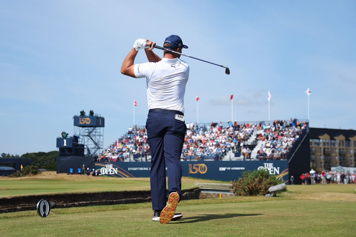 British Open Latest: Day of Low Scoring at Sunny St. Andrews
