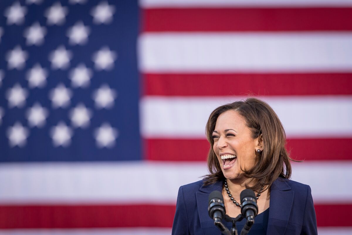 Kamala Harris Kicks Off 2020 Campaign In Oakland, California - Bloomberg