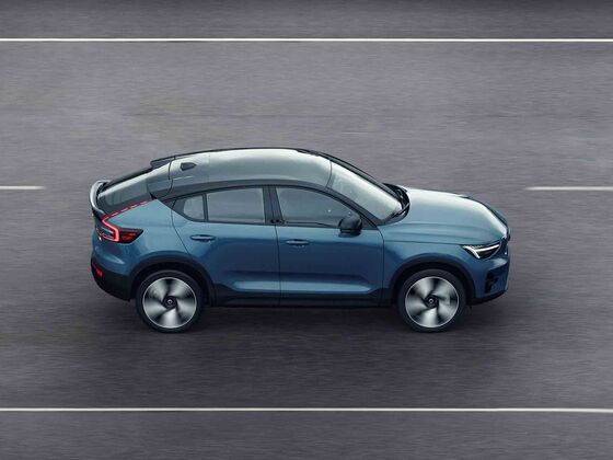 Volvo to Go Electric-Only and Shift Sales Online From 2030