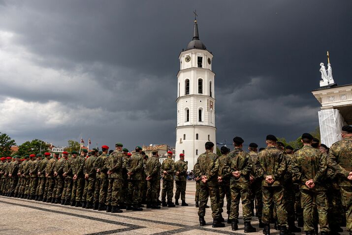 Putin Going to War With NATO Would Cost World $1.5 Trillion
