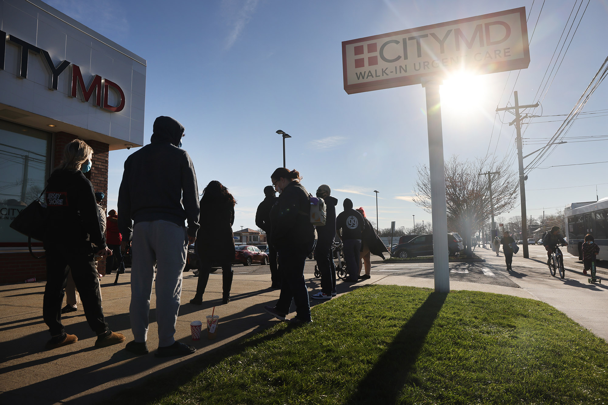New York Opens Overflow Ward on Staten Island With Covid Soaring