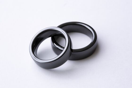 Smart Rings Seen as New Frontier for Cashless Payments