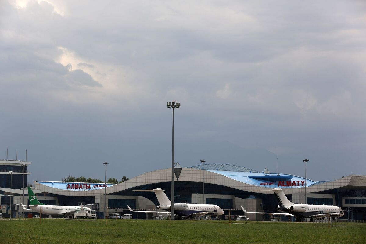 🟪"Il Kazakhstan investe 1,1 miliardi di dollari per lo sviluppo dell'aeroporto di Astana con partner degli Emirati Arabi Uniti"