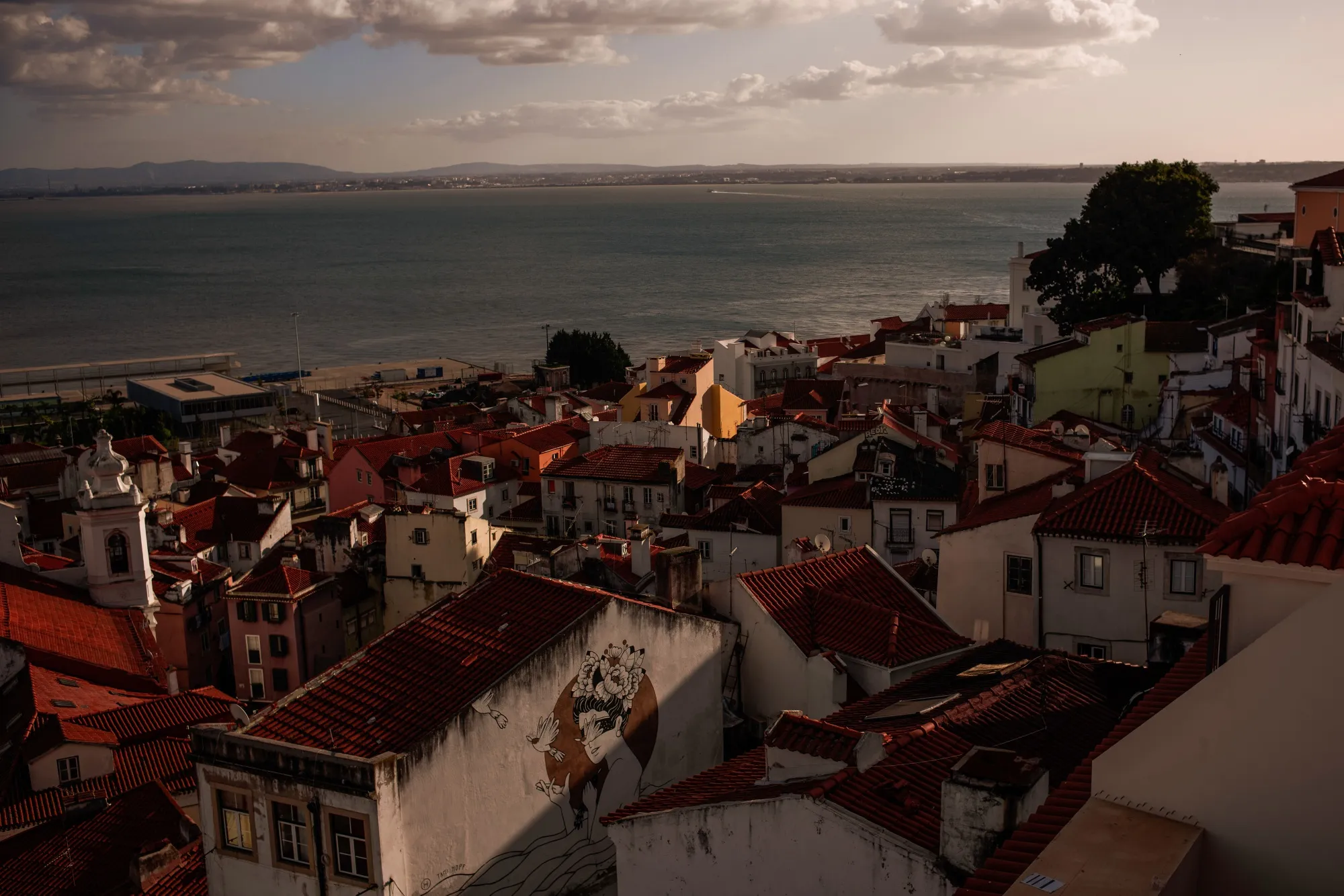 Daily Life In Portugal's Capital Ahead Of GDP Figures