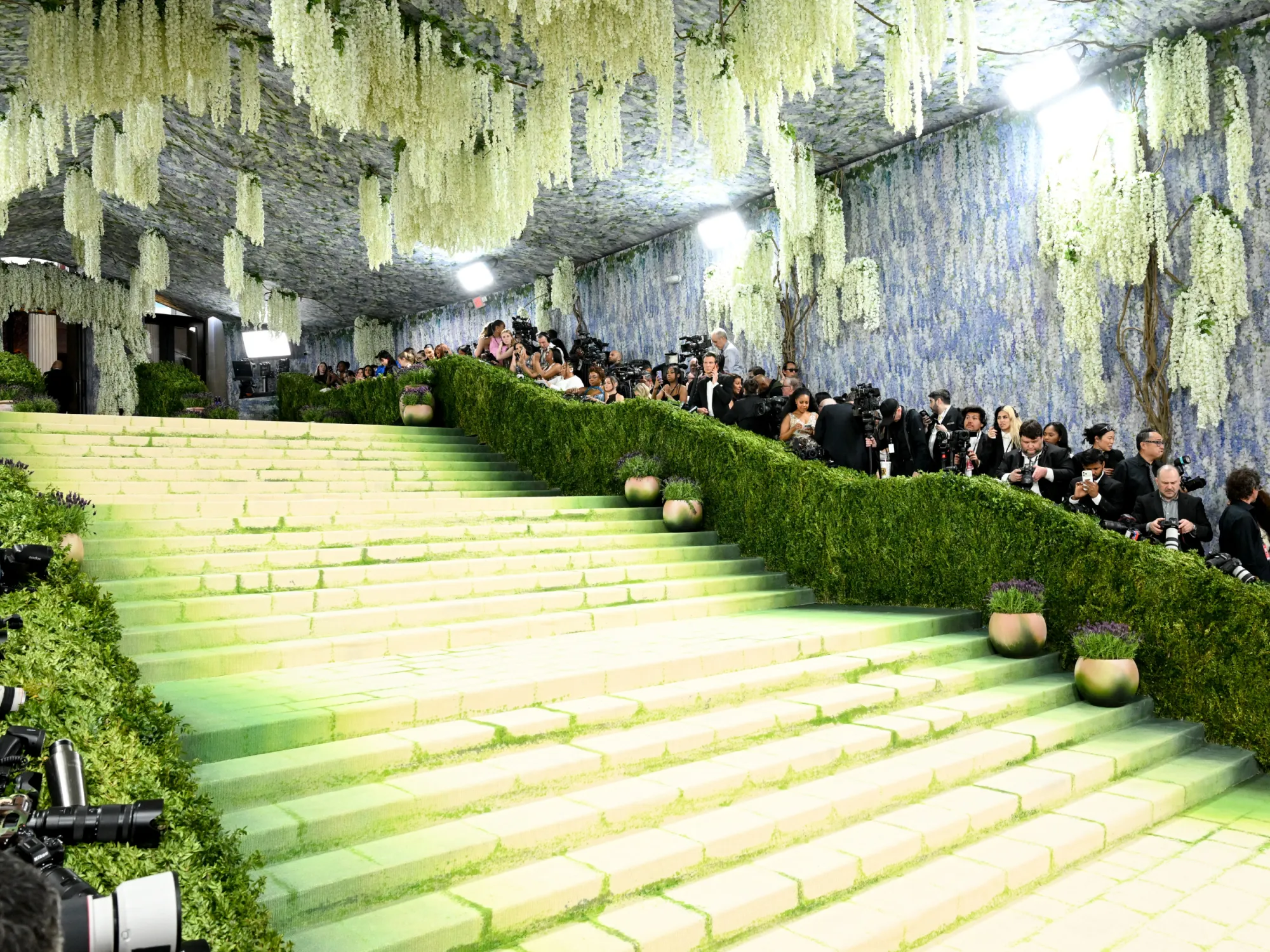 Would an empty carpet have been better?