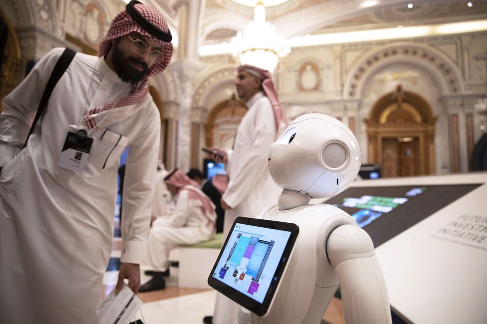 ソフトバンクｇ孫氏の出席イベントに閑古鳥 サウジ投資会議 Bloomberg