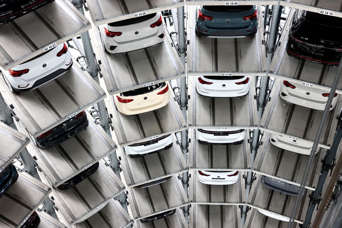 Euro Zone Set for Moderate Growth After 2025 Resilience, EU Says