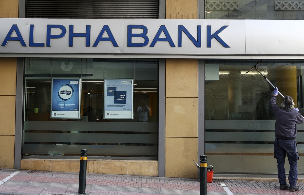 Pimco, Davidson Kempner Said to Bid in 13 Billion Alpha Deal Bloomberg