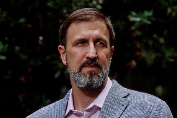 Former USAID official Konyndyk.