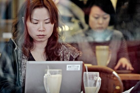 China’s online lenders helped fuel an equity roller-coaster that saw the benchmark index rallying more than 150 percent in the 12 months through June 12 before abruptly crashing.