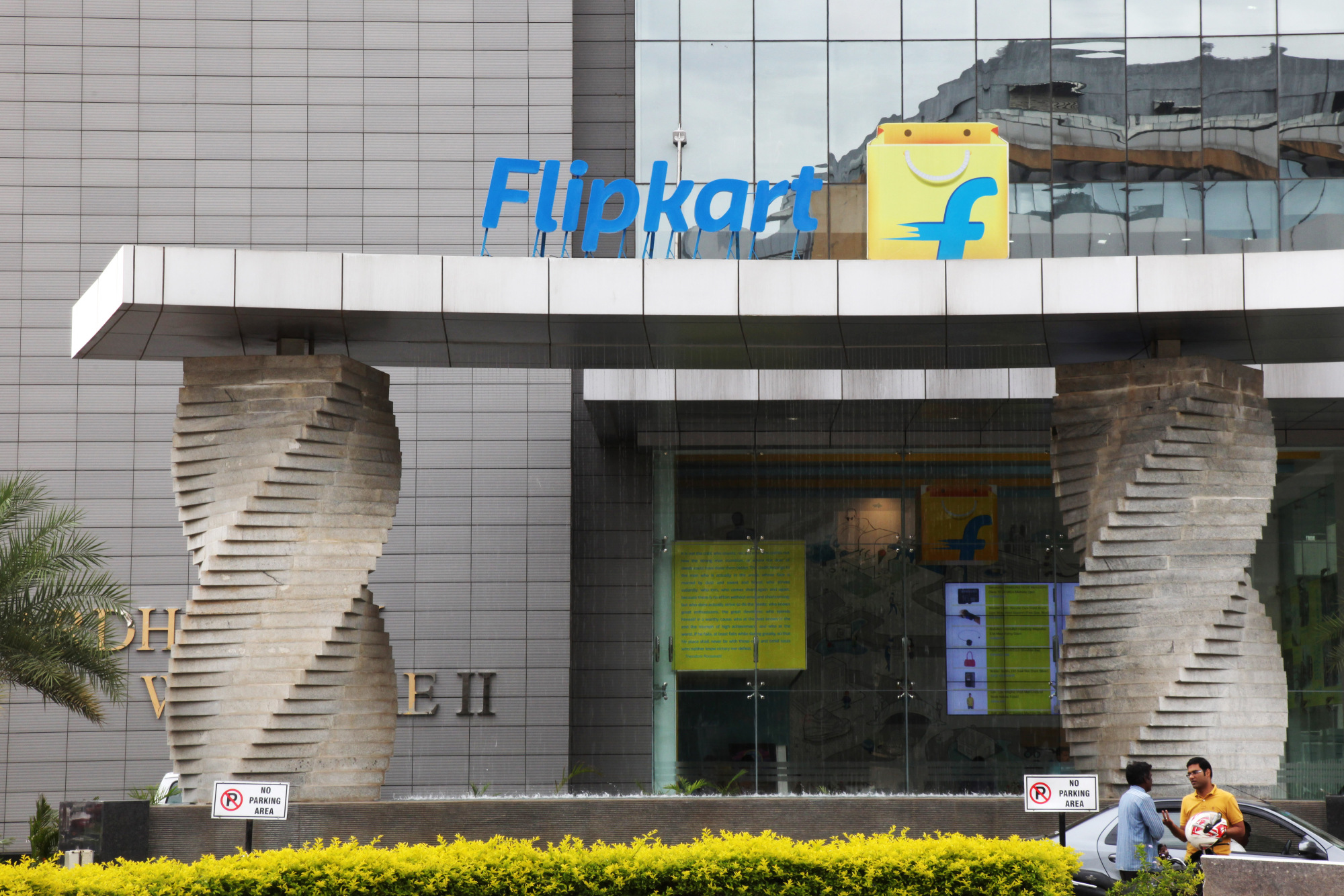 Walmart (WMT) India Startup Flipkart Weighs U.S. Listing Via SPAC