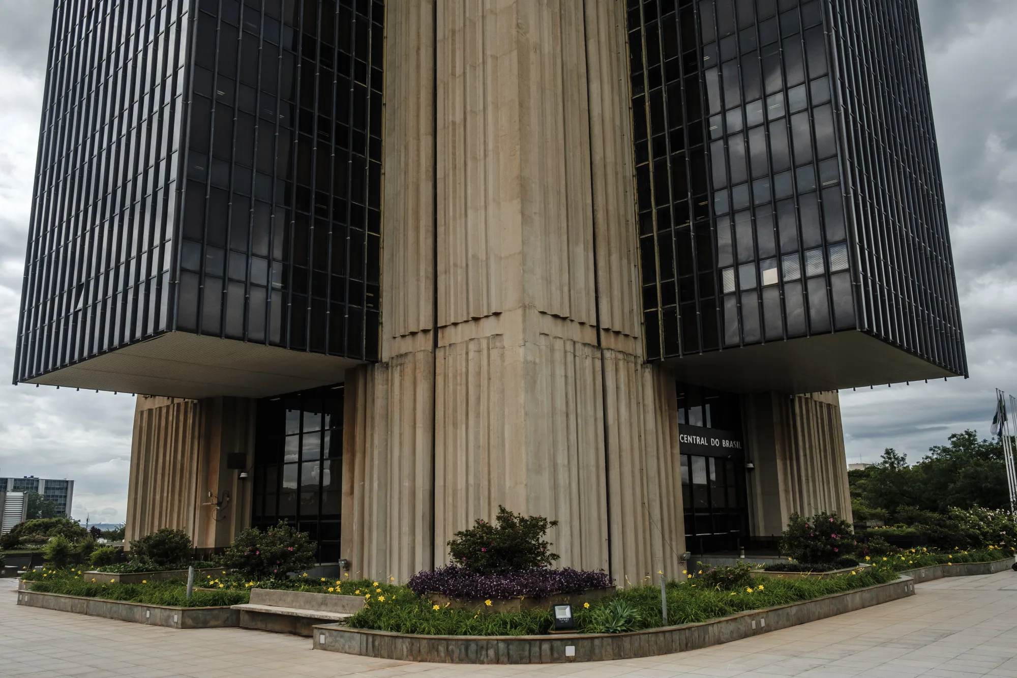 Itaú, BTG e Santander adotam blockchain para apoiar BC com Drex - Bloomberg