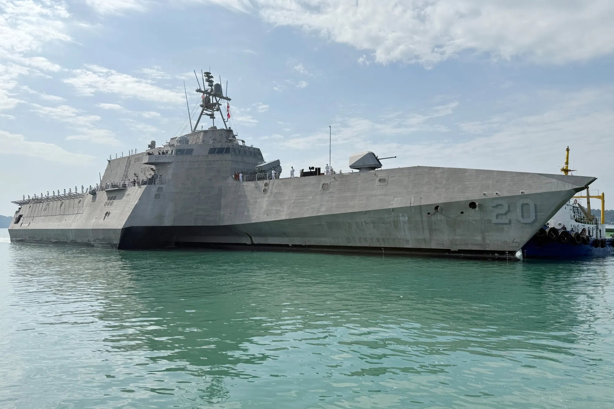 US Warship Visit to Cambodia Base Shows Continued Warming Ties - Bloomberg