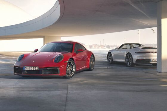 The Porsche 911 Is the Most Profitable Car of 2019