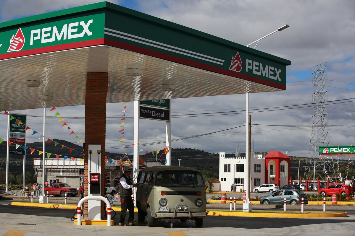 Local Debt Revival in Mexico Starts With $1.8 Billion Pemex Deal