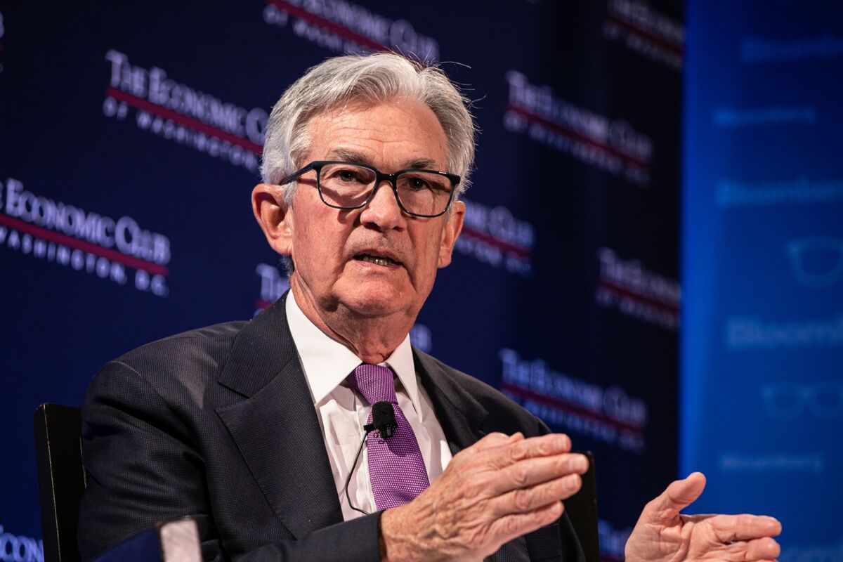 Powell de la Fed déclare que de nouvelles hausses de taux sont nécessaires dans un marché du travail américain «fort»