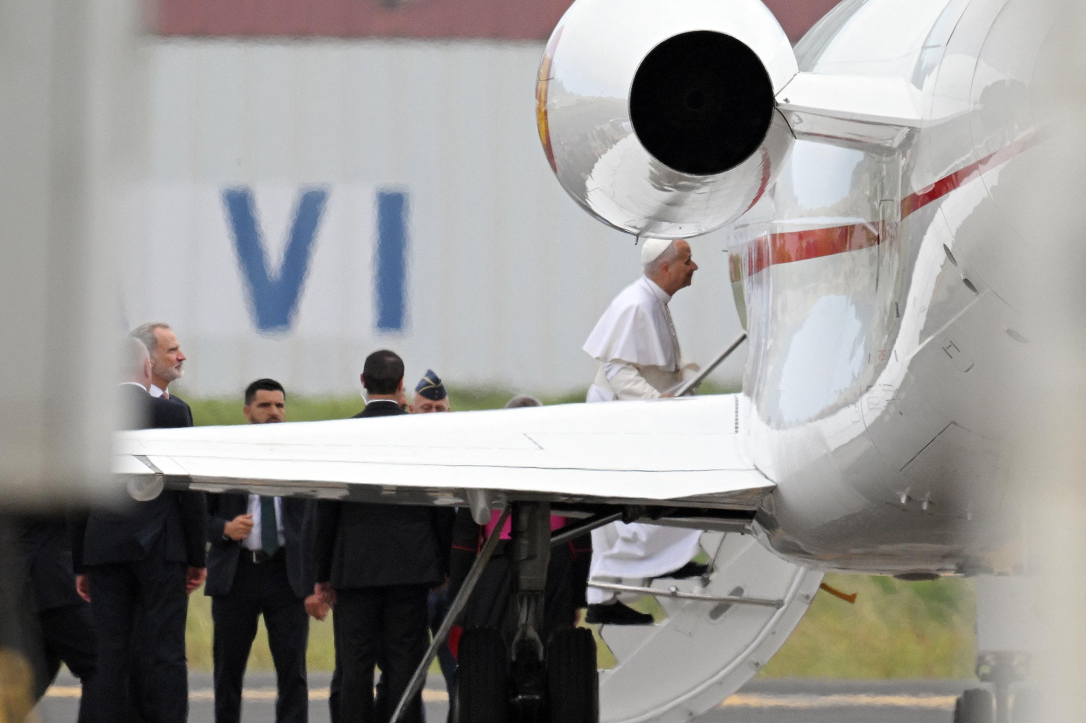 Pope Leo XIV embarks a new aircraft