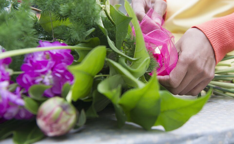 How to Send Flowers in 2017 Bloomberg