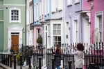 U.K. House Prices Eke Out Gains as Fewer Sales Are Agreed