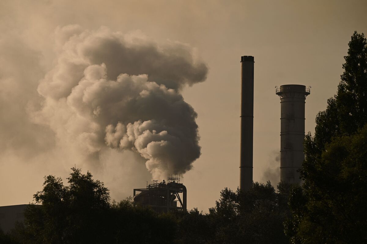 UK’s SSE Boosts Investment Plan to Spend Energy Crisis Cash