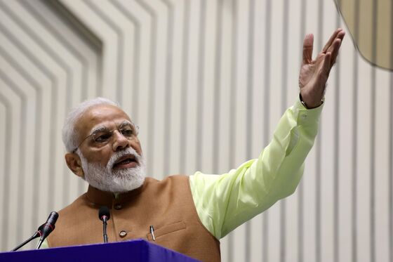 In the India-Pakistan Stand-Off, It's Modi Versus Khan