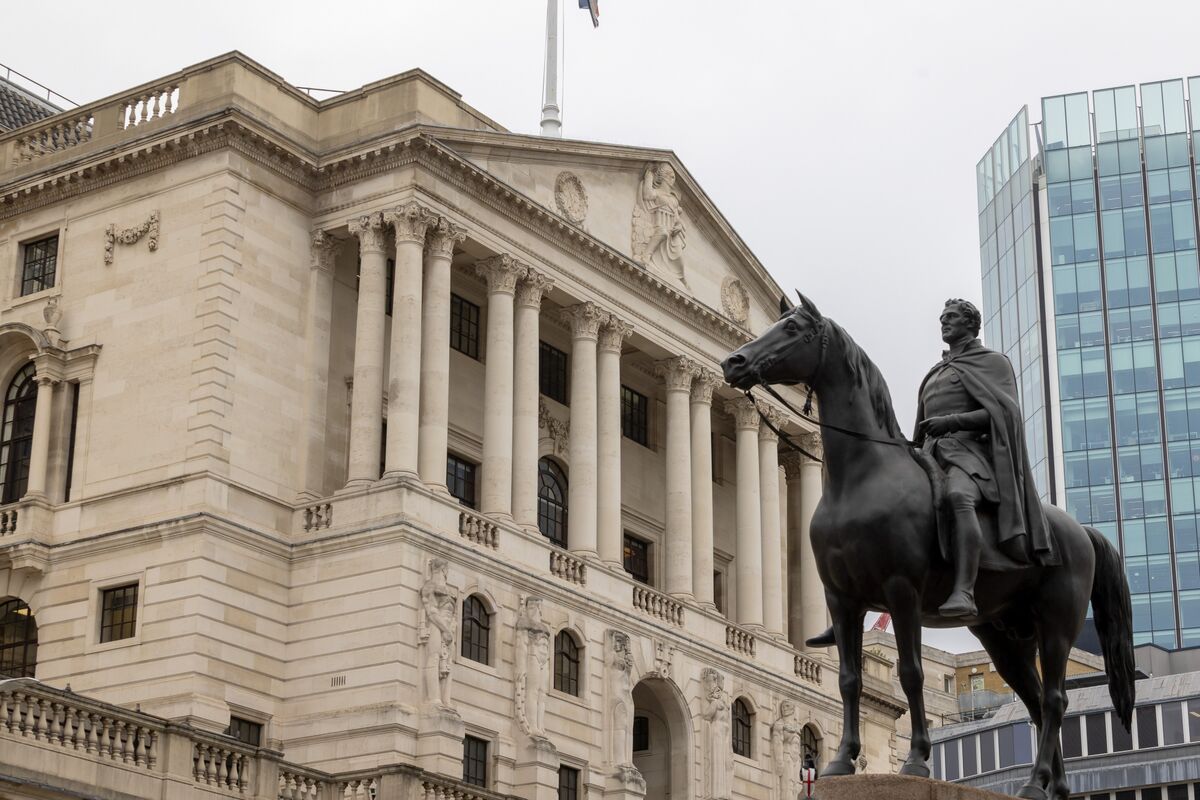 Anh, Nhật Bản dẫn đầu xu hướng rút lui của chính phủ toàn cầu khỏi việc bán trái phiếu dài hạn