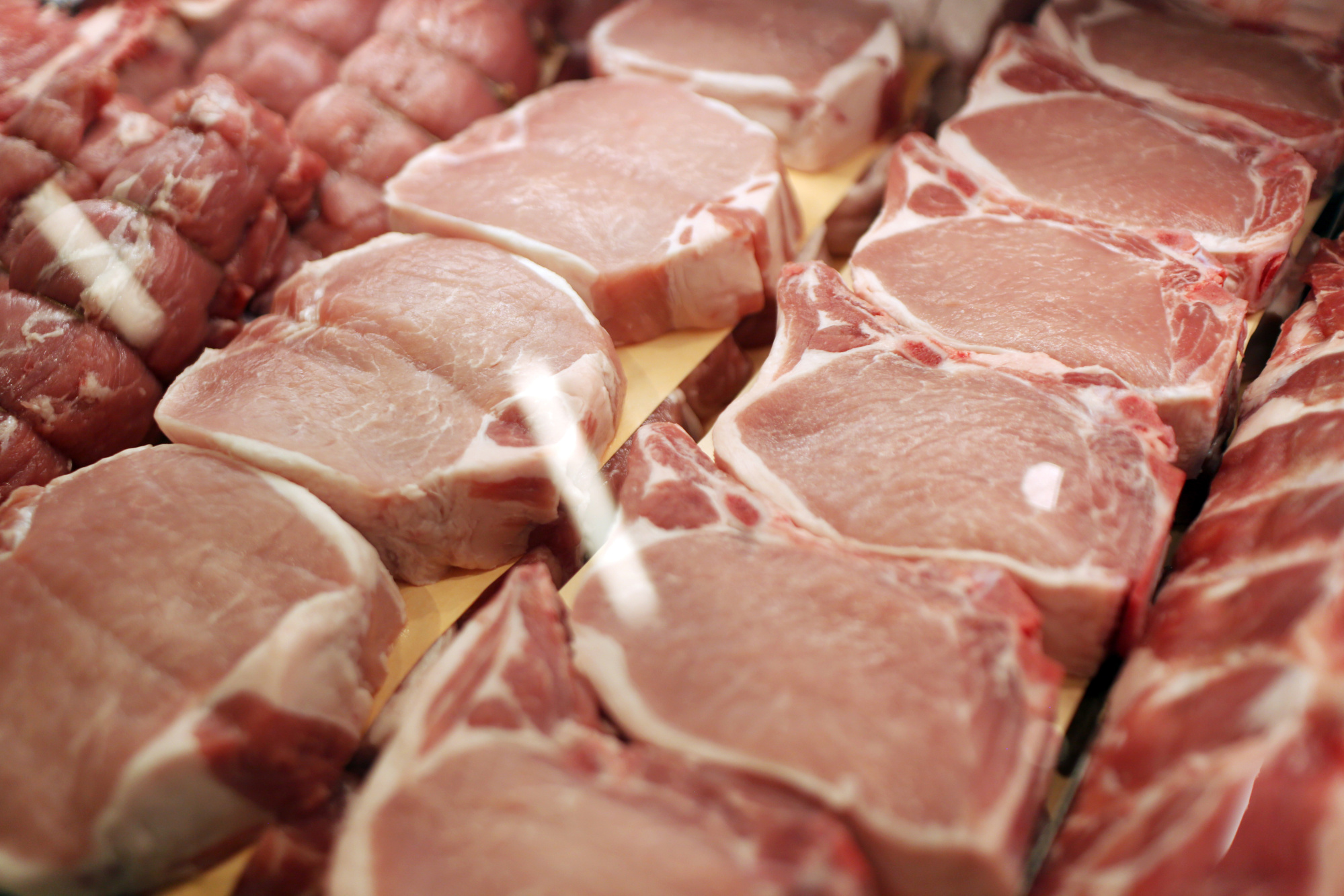 Pork Packers Face Worst Margins Since 2014 on U.S. Hog Shortage