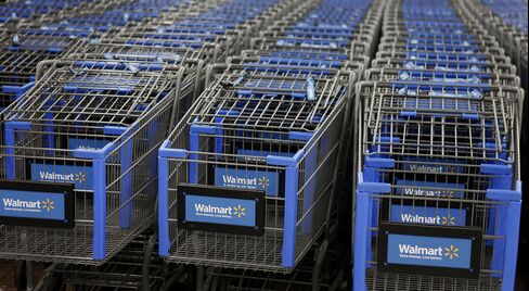 Wal-Mart to Offer Apple’s IPhone Pre-Orders for First Time