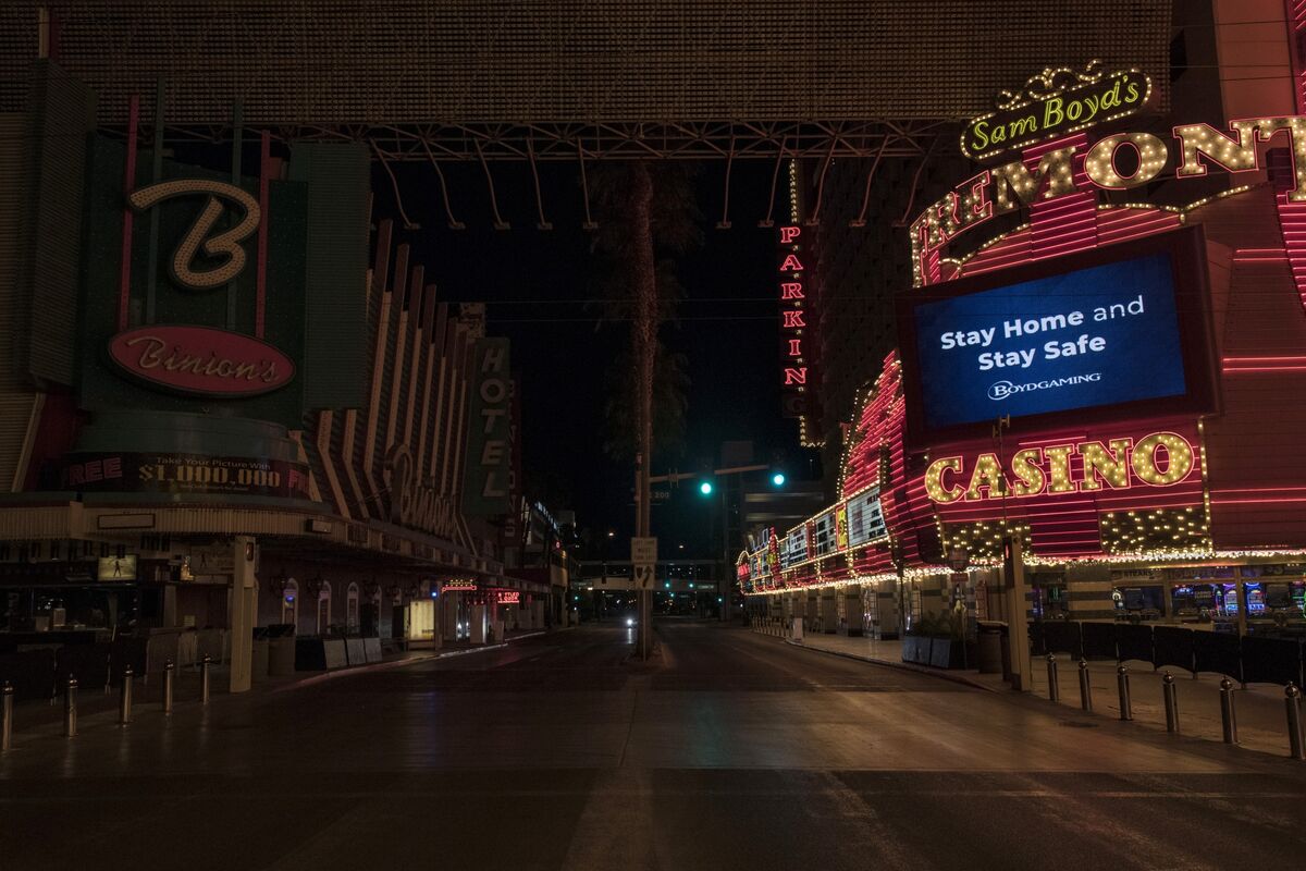 Las Vegas revels in near record numbers as tourists flock back