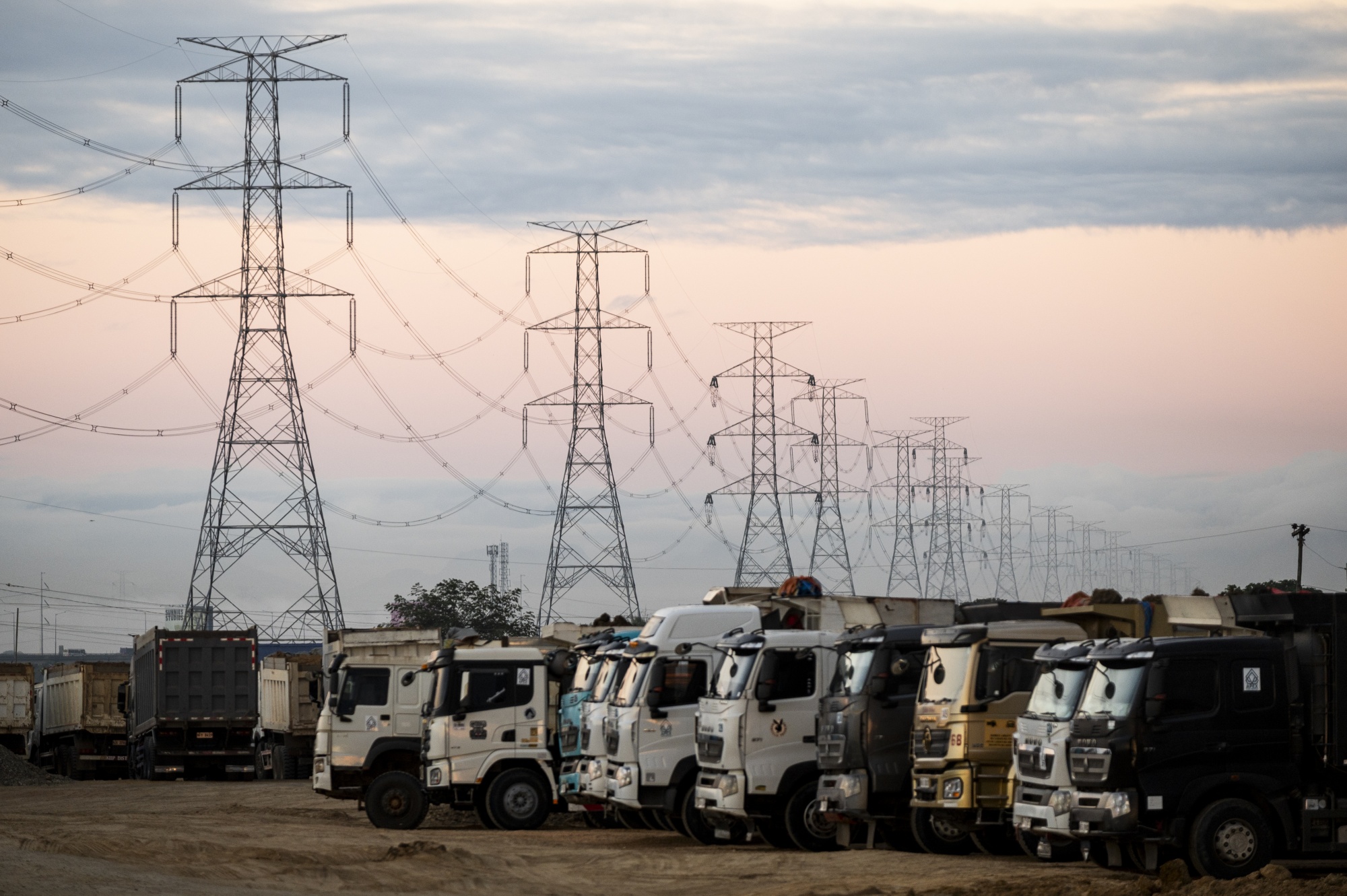 Electricity transmission towers in Plaridel, Bulacan province, the Philippines. Photographer: Lisa Marie David/Bloomberg