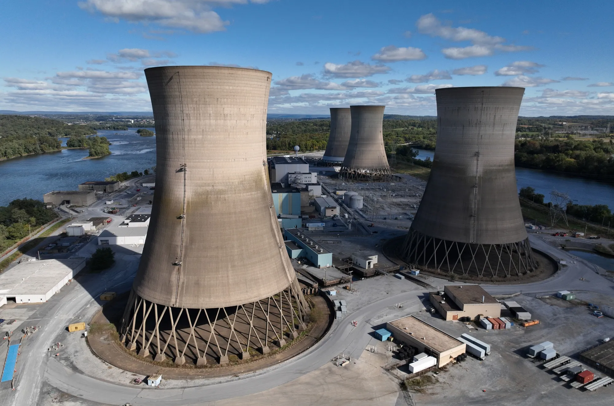 Bechtel Expects 10 US Reactor Projects With New Shared-Risk Model -  Bloomberg