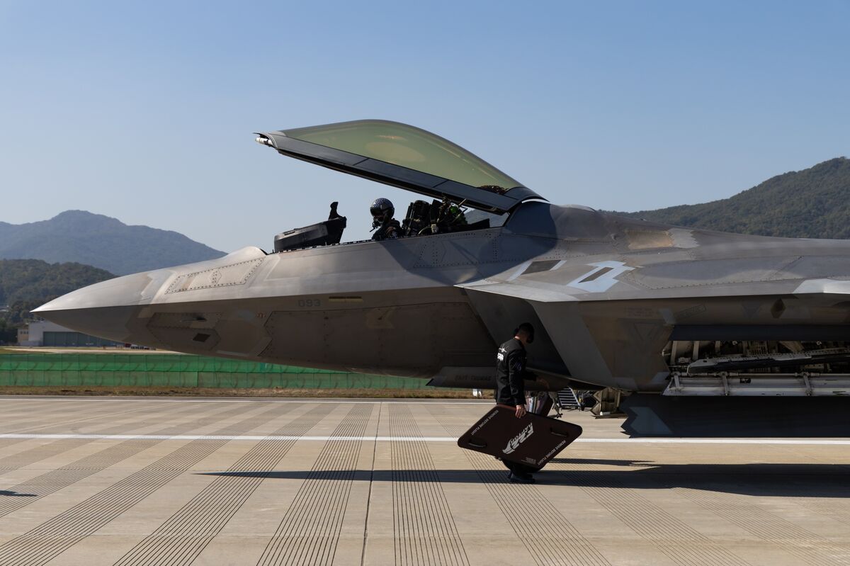 assets.bwbx.io image