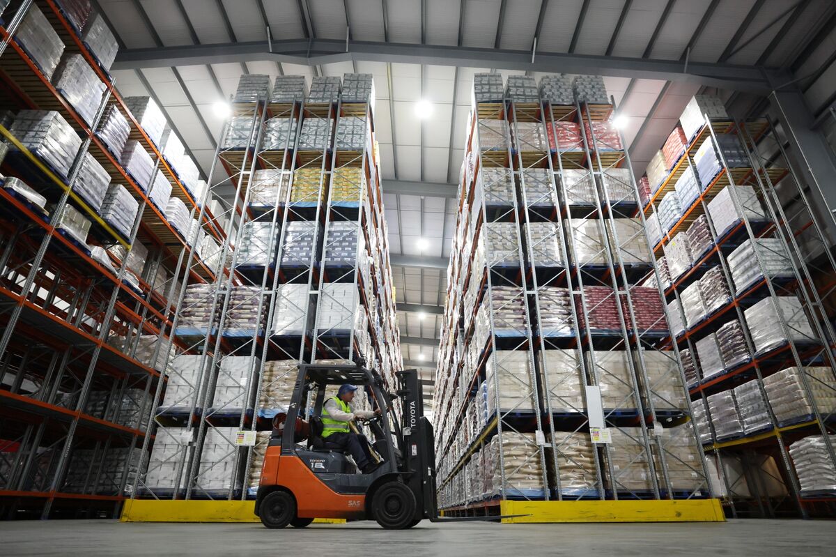 Blackstone Prices £507 Million CMBS Deal Linked to UK Warehouses