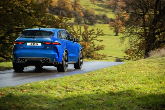 The 2021 Jaguar F Pace SVR Is a $84,600 Ticket Out of SUV Monotony