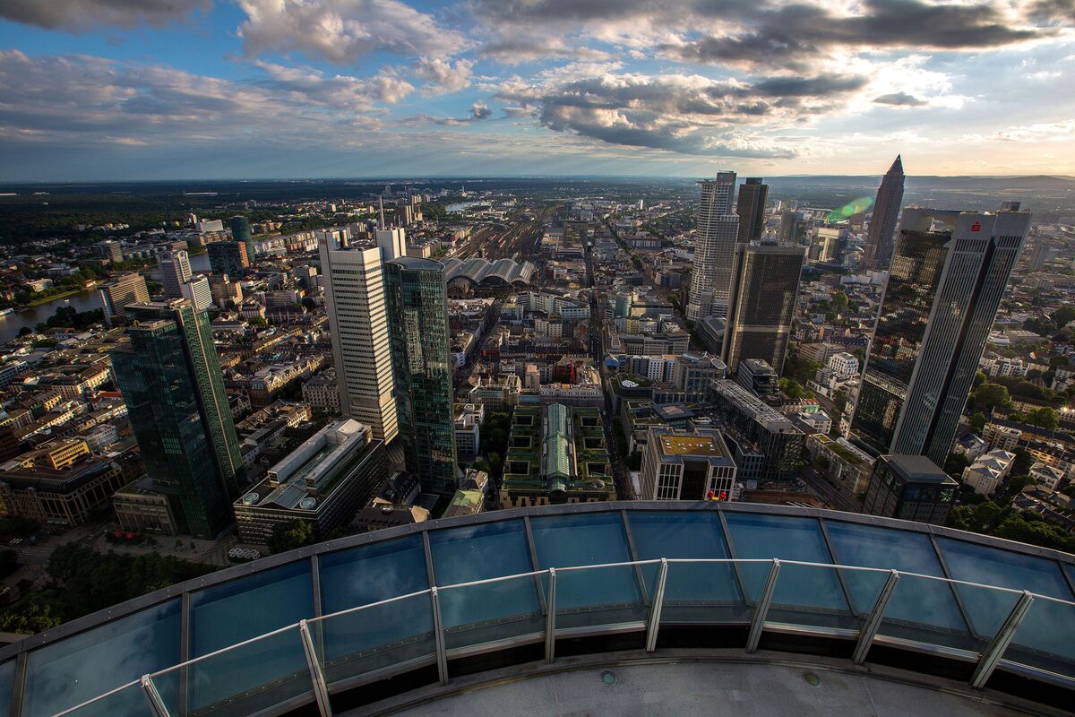 Armen Buys 16 Stake in Credit Fund Chorus Capital in Alternative