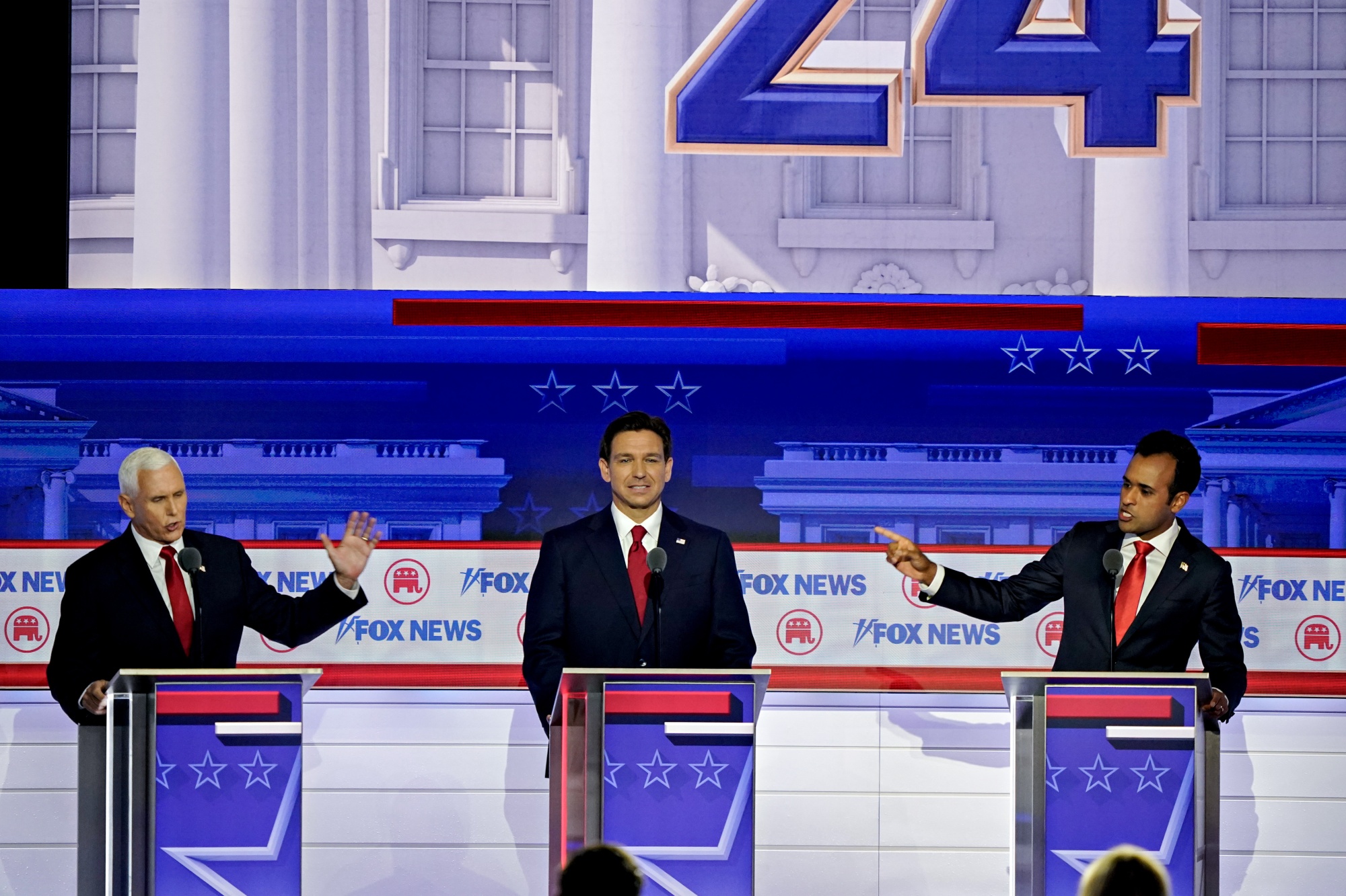 Democratic primary candidates debate presidential debates dem pete five left right harris kamala