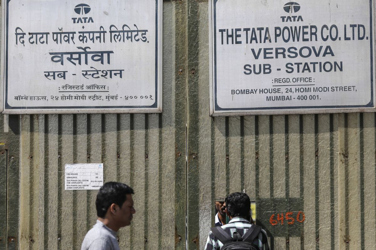 Tata Power Seeks Up to $1 Billion Loan for Clean Energy Projects ...