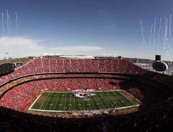 relates to Lawmakers want the Chiefs and Royals to come to Kansas, but a stadium plan fizzled