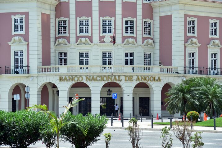ANGOLA-ECONOMY-BANKING