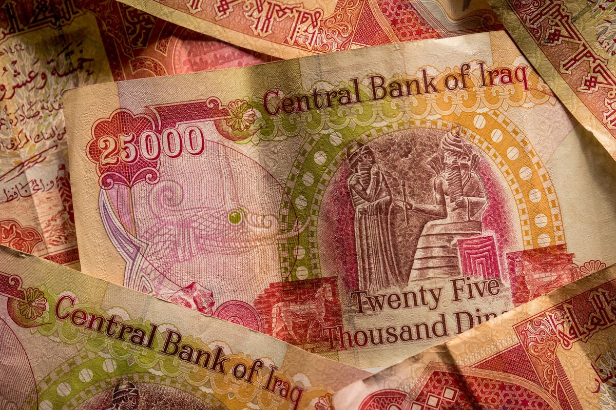 IQD USD Iraq Revalues Dinar Currency Weeks After Replacing Central 