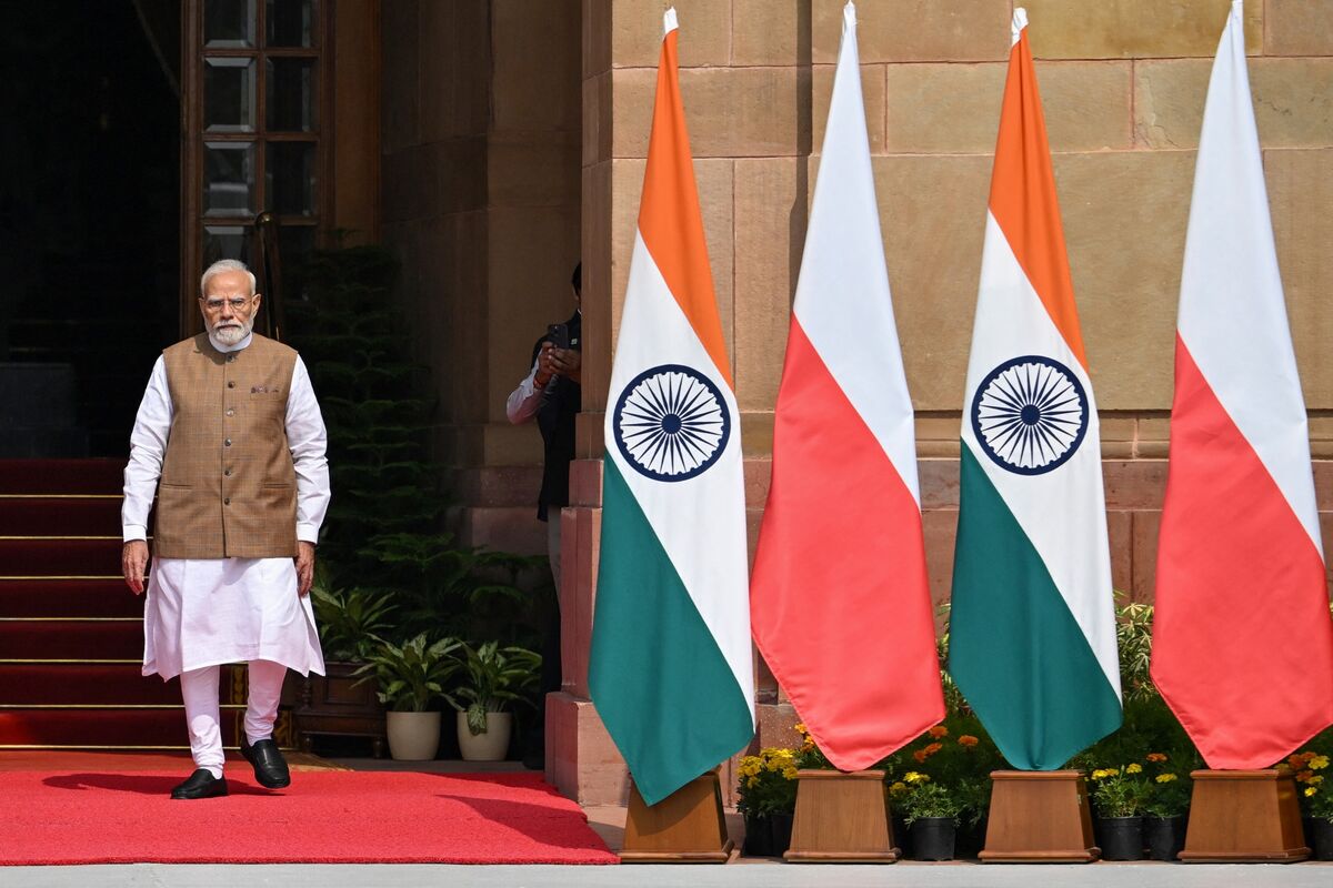 At Risk Menu Ideas Modi Attacks Rahul Gandhi Over ‘Disorder’ Risk to India’s Image - Bloomberg