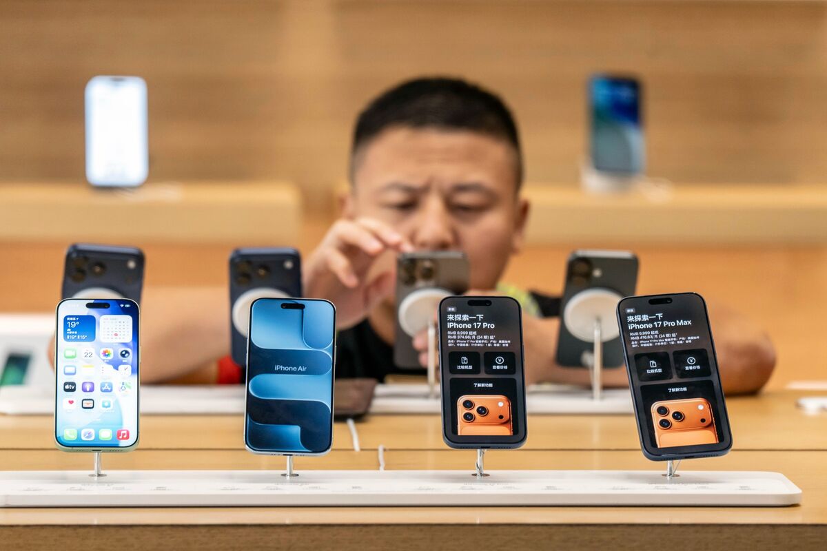 Apple’s iPhone Sales Surge in China to Take 25% Market Share