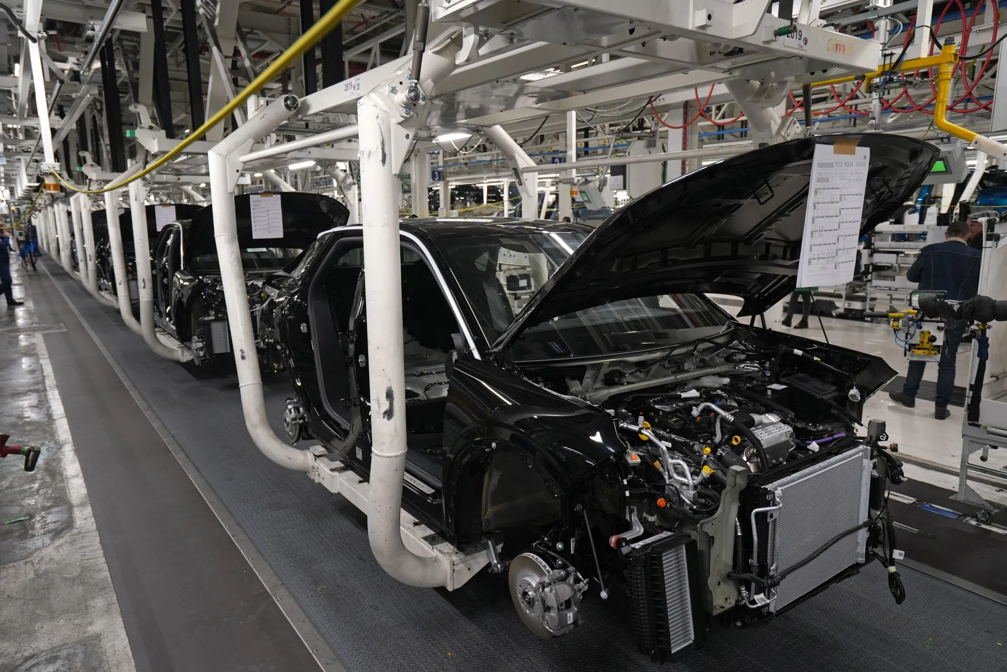 France’s vehicle registrations totaled 141,568 vehicles, down from 142,595.&nbsp;
