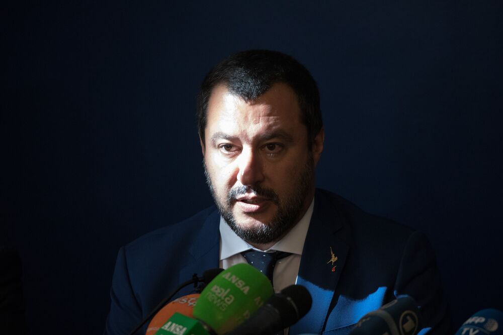 Salvini Rushes Back To Rome To Tackle Coalition Tensions Bloomberg