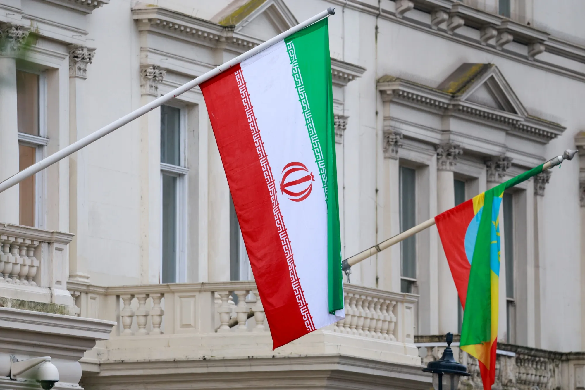 イラン革命防衛隊のパクプール司令官を殺害－イスラエル国防軍 - Bloomberg