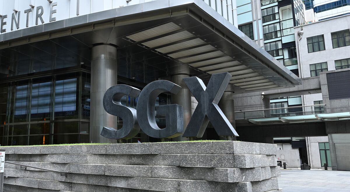 Singapore Exchange Shares No Longer Have Zero Buy Ratings - Bloomberg