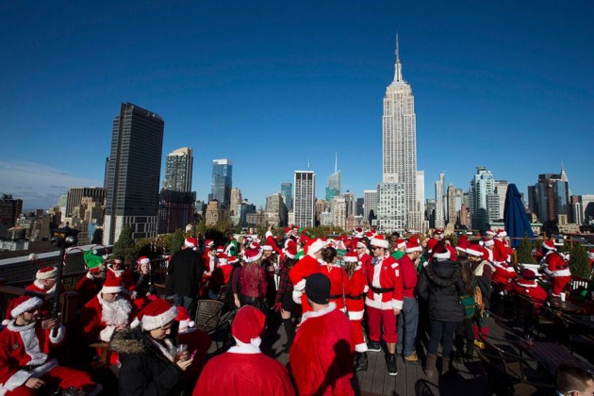 New York's SantaCon Wants To Be Less Naughty - Bloomberg