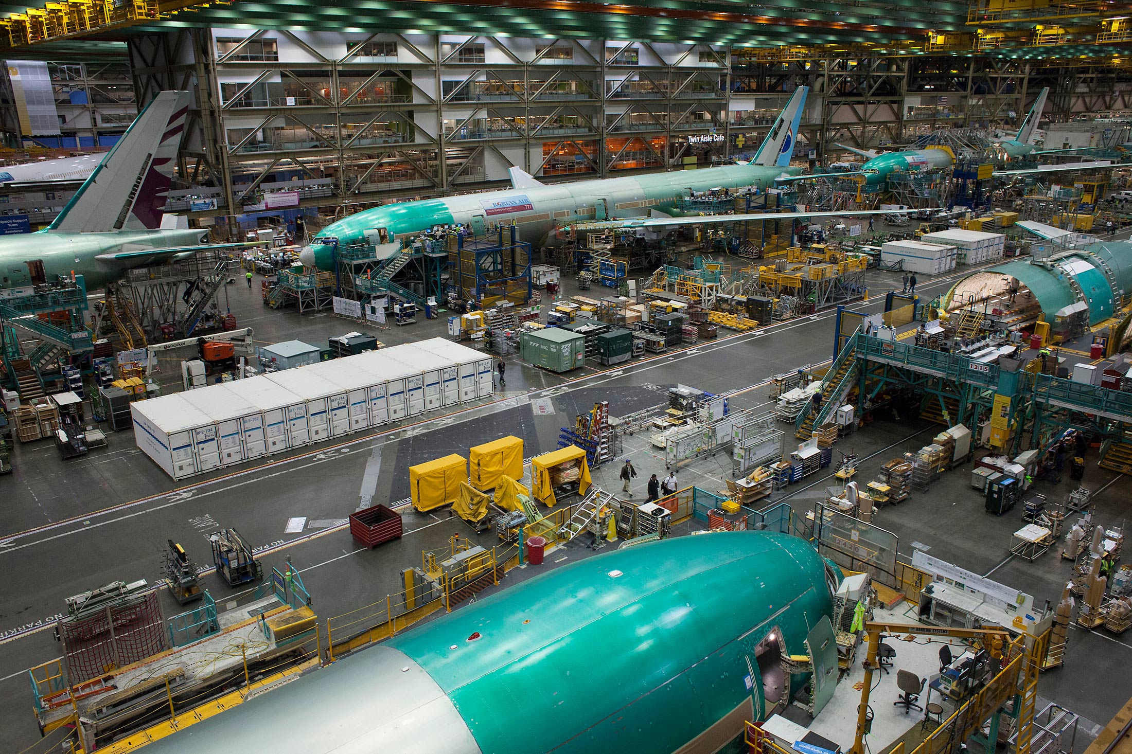 Boeing Is Cutting 1800 Seattle-Area Factory, Engineering Jobs - Bloomberg