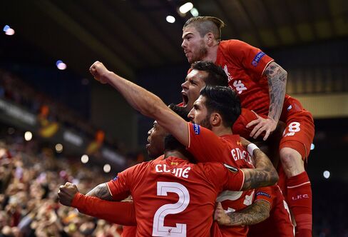 Liverpool v Villarreal CF - UEFA Europa League Semi Final: Second Leg